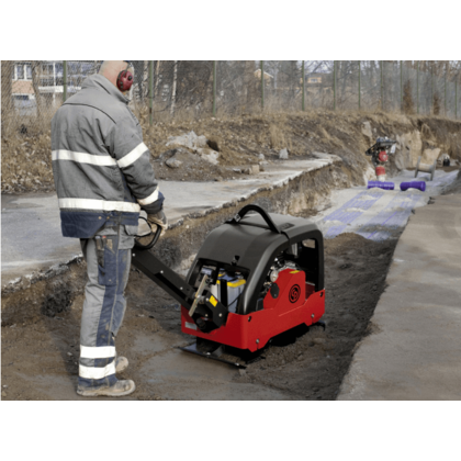 Фото 1- Віброплита Chicago Pneumatic MV 100