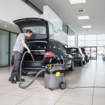 Фото 1- Пилосос Karcher NT 30/1 Ap L для вологого і сухого прибирання