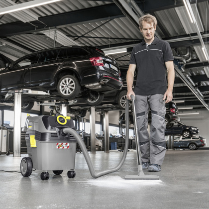Фото 1- Пилосос Karcher NT 30/1 Ap L для вологого і сухого прибирання