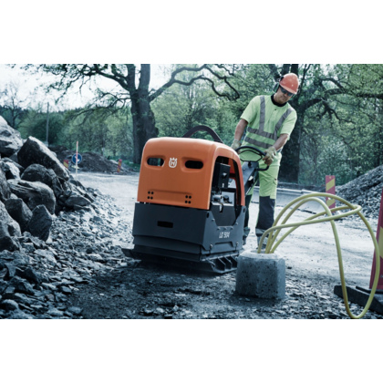 Фото 1- Реверсивна віброплита Husqvarna 500 кг з датчиком сили ущільнення LG 504