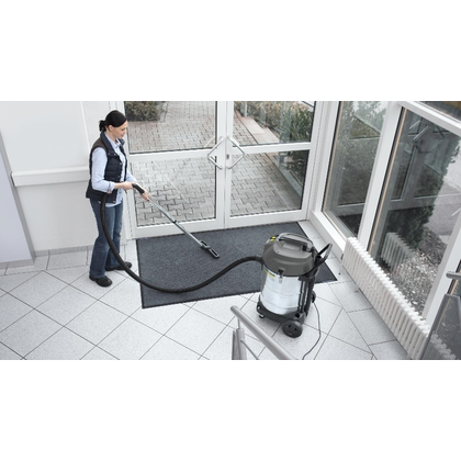 Фото 1- Пилосос Karcher NT 70/2 Me Classic для сухого та вологого прибирання
